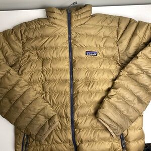 Patagonia Down Sweater Tan